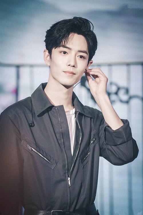 娱乐圈吃瓜明星代号肖战,娱乐圈神秘吃瓜明星的崛起之路